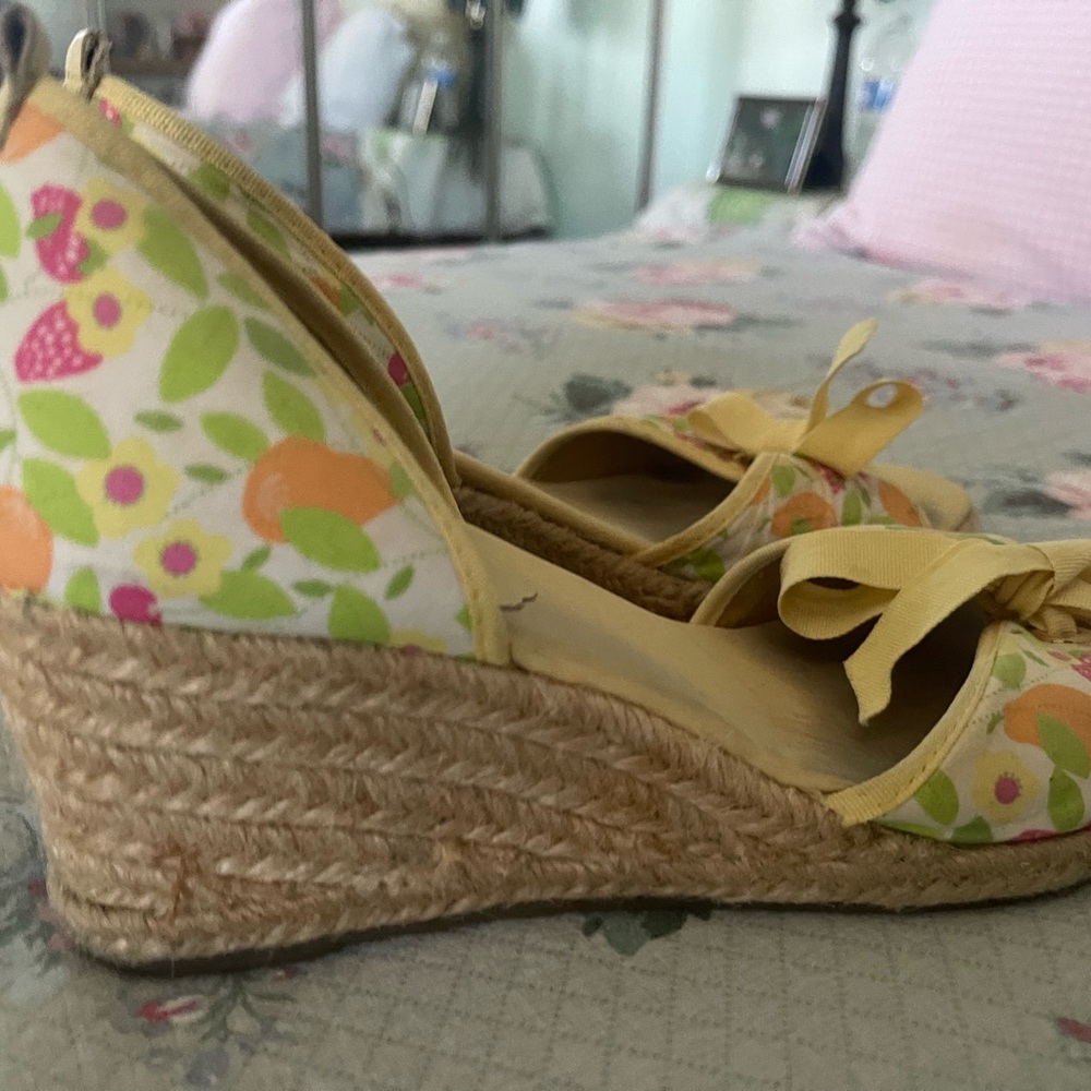 Vintage Lilly Pulitzer Yellow and Green Espadrille Wedge Sandals - Picture 5 of 6